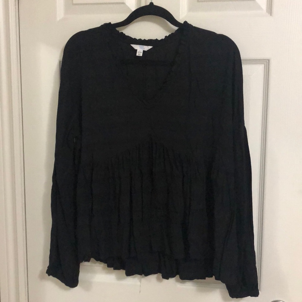 Black long sleeve peplum top
